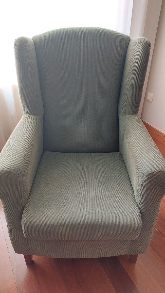 Poltrona Cadeirão Orelhudo