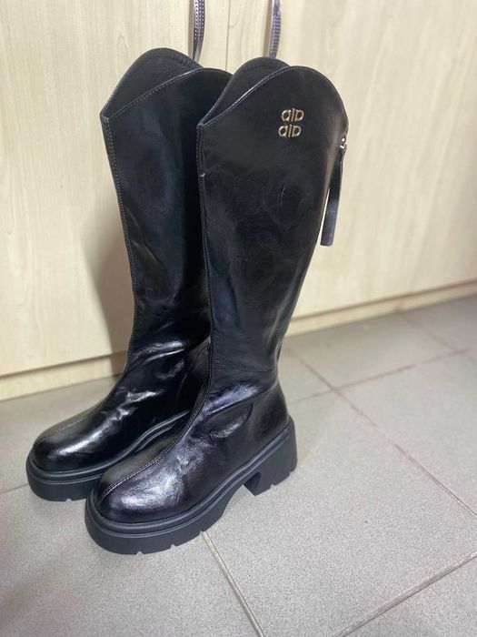 Чоботи з екошкіри