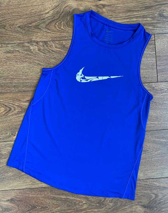 Жіноча майка Nike