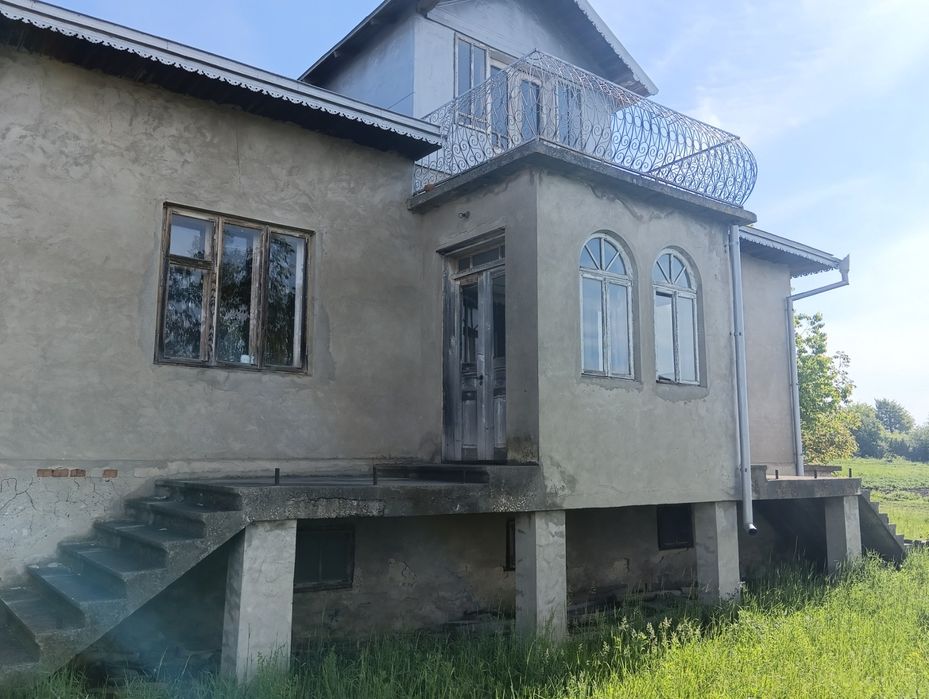 Продаж будинку в чарівному місці