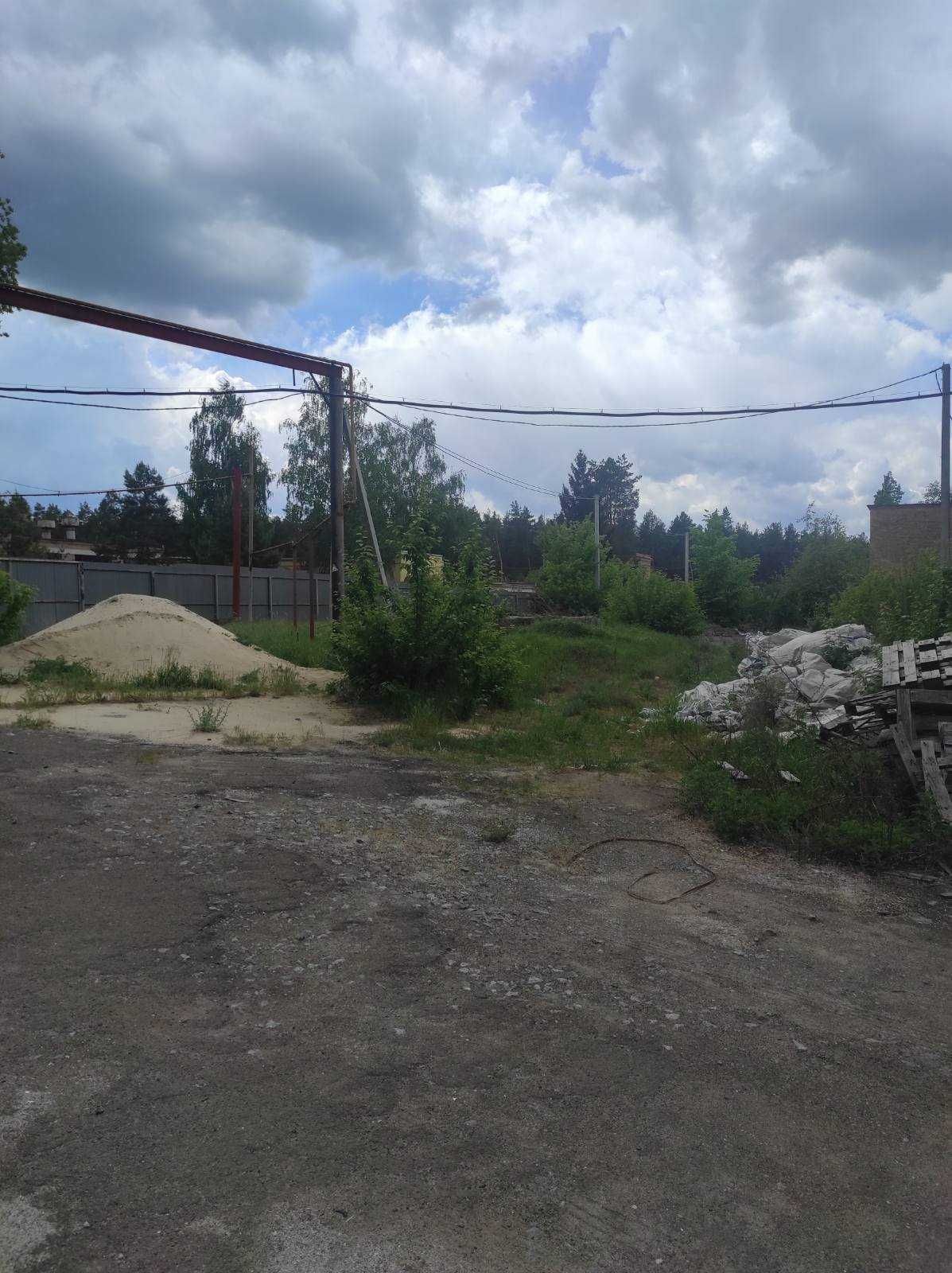 Продаж виробничо-складських приміщень с.Мліїв