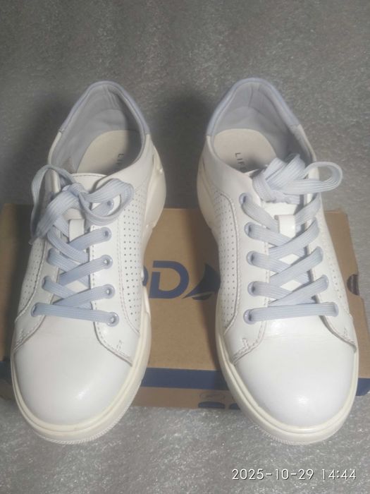 Кросовки жен 36роз,весна,лето