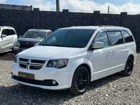 Авто Dodge Grand Caravan 2019