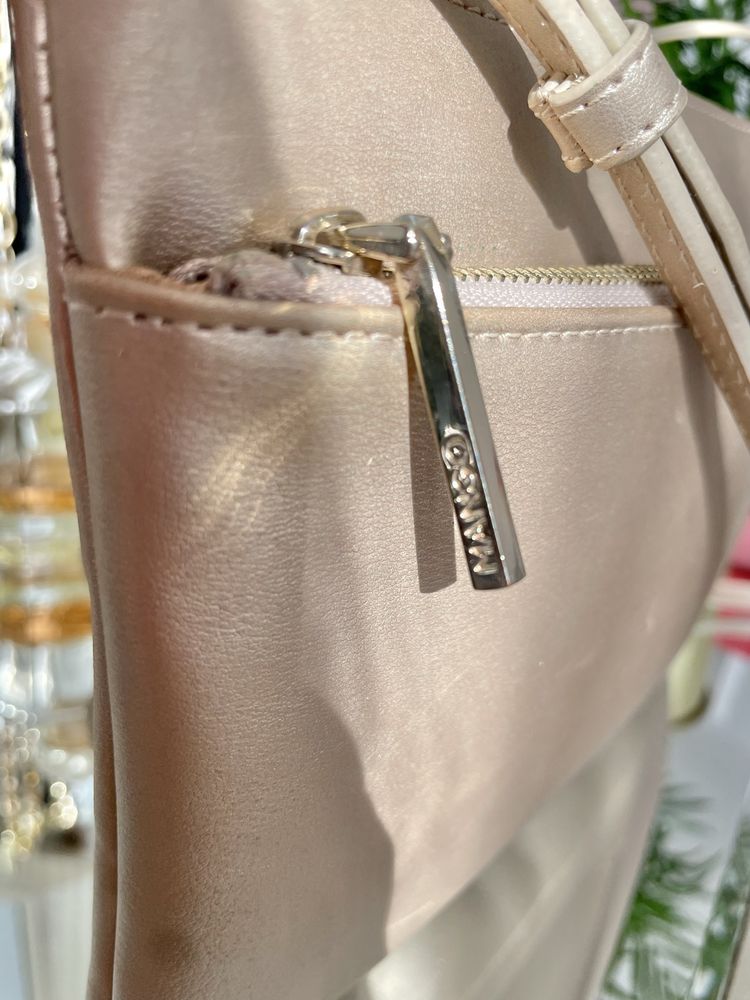 Mango złota torebka metaliczna beżowa kopertówka saszetka crossbody