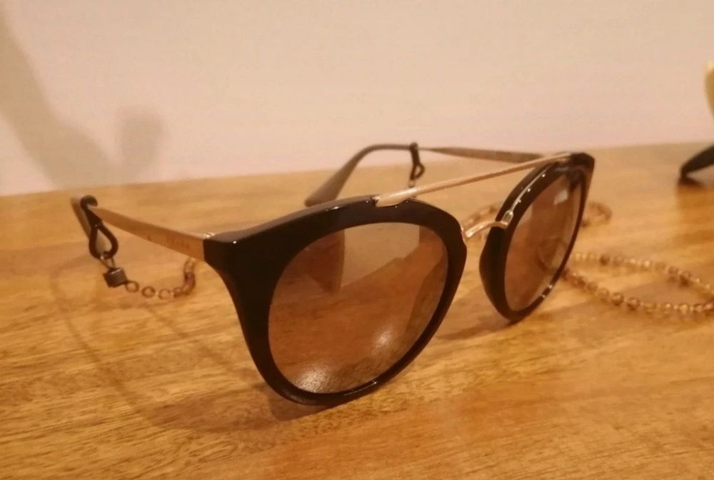 Óculos de sol Prada