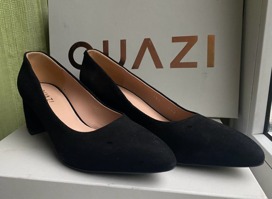 Zamszowe skórzane pantofle Quazi NOWE 37