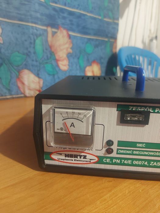 Ładowarka do akumulatora Prostownik