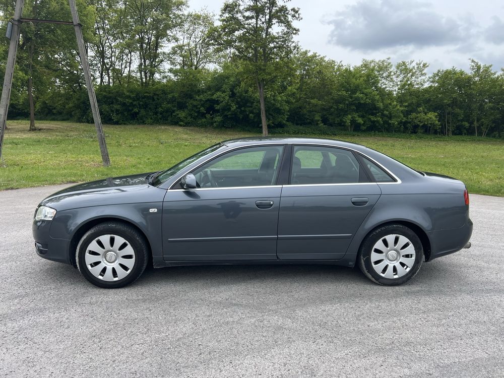 Audi A4B7 2.0 benzyna zadbana