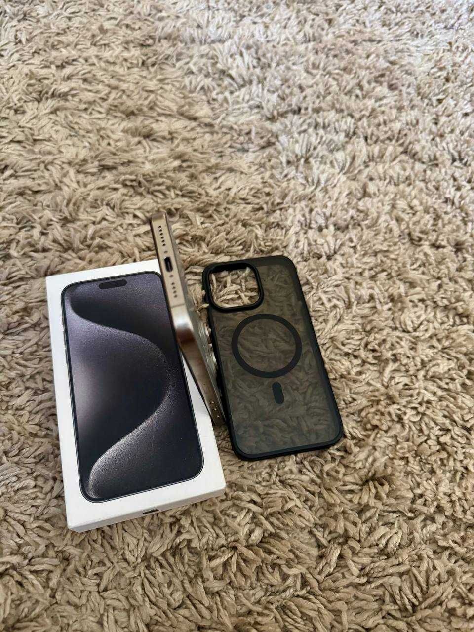 iPhone 15 Pro Max Neverloock 256 Фіз.сім. Nature Titanium