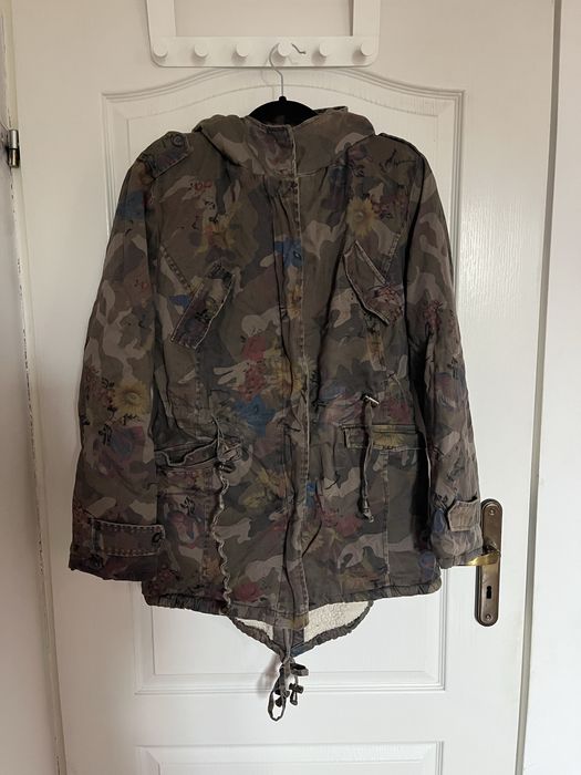 Kurtka moro w kwiaty