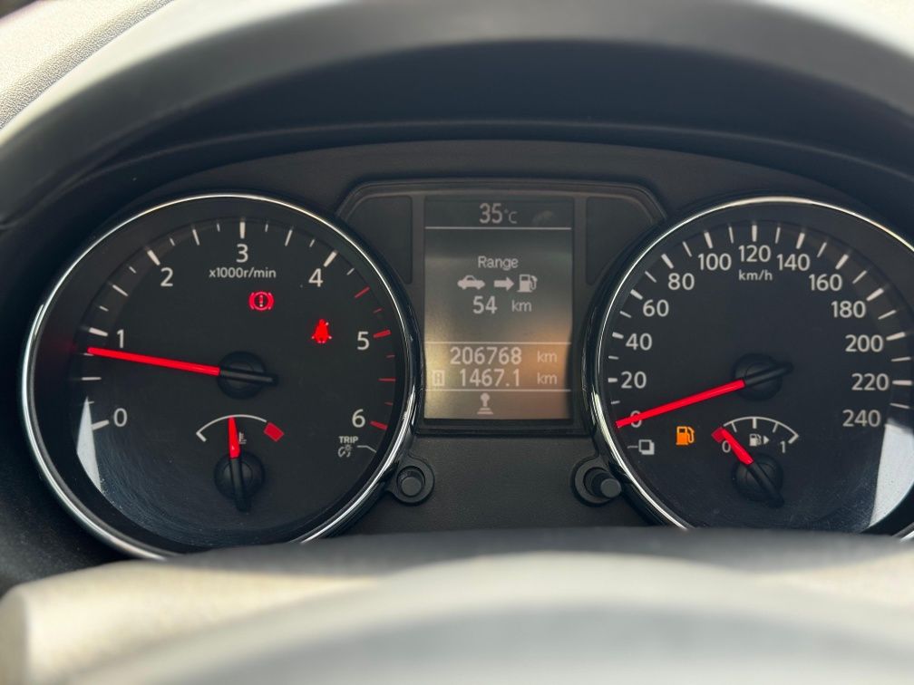 Nissan Qashqai tekna sport 2012