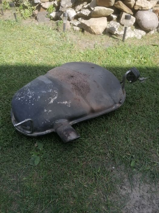 Продам глушитель Бмв