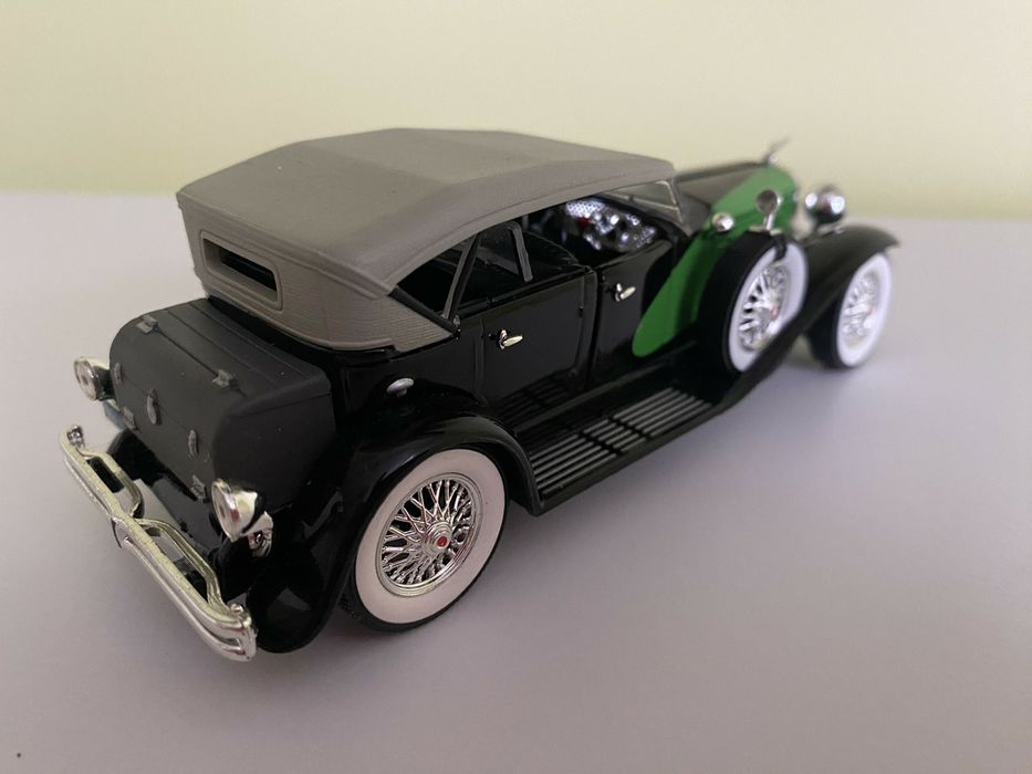 1934 Duesenberg / Signature 1:32