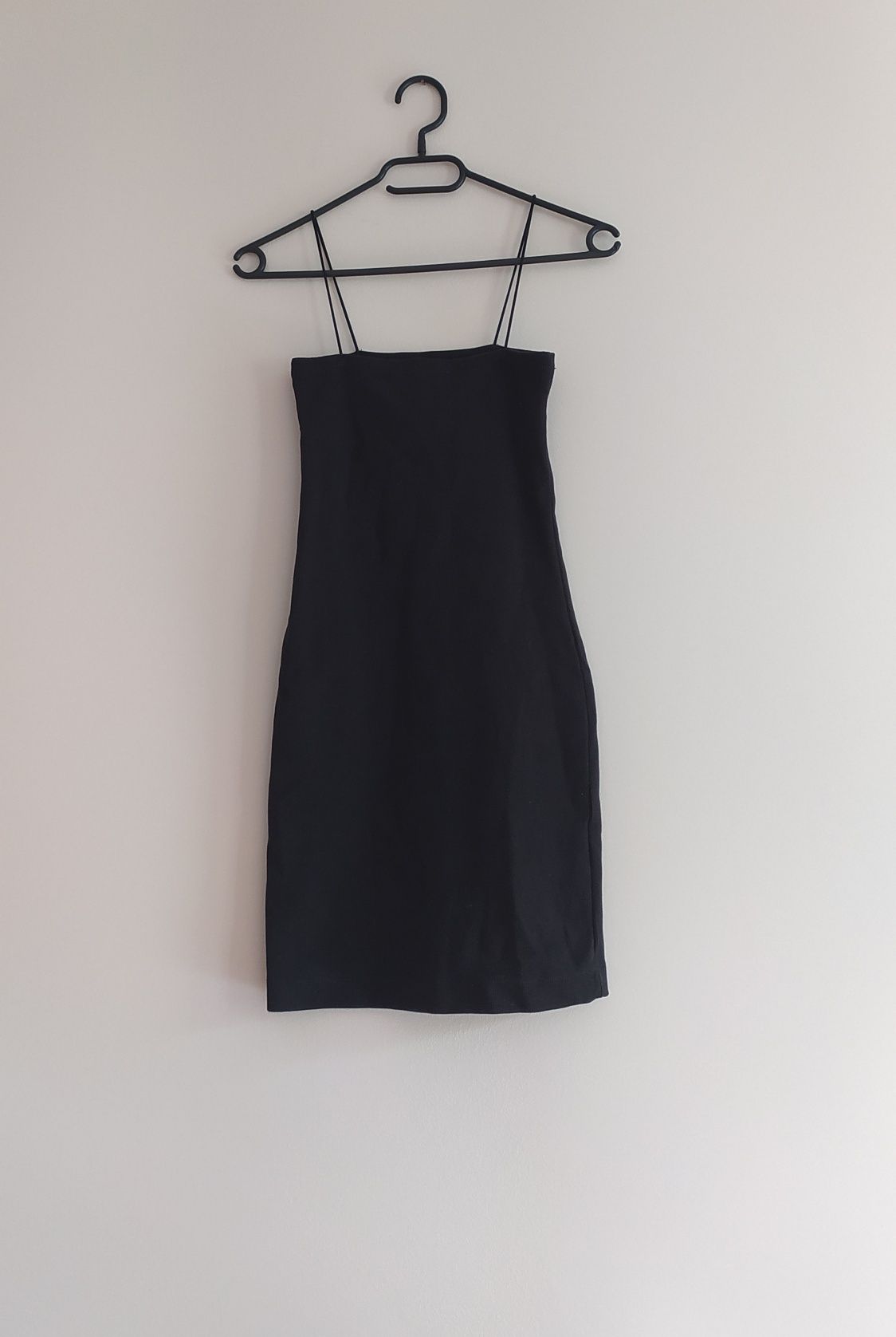 Sukienka mini czarna mała Basic klasyk tuba