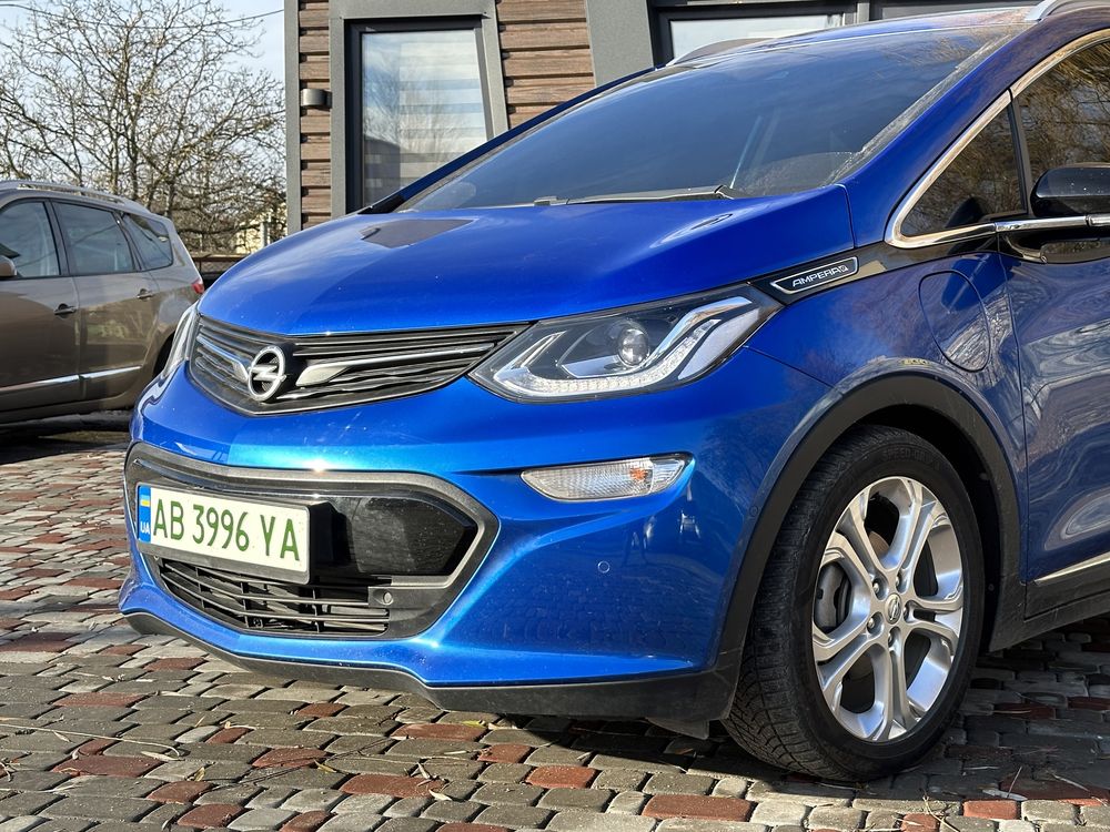 Пассажирские перевозки такси трансфер Opel Ampera-e  2020 год