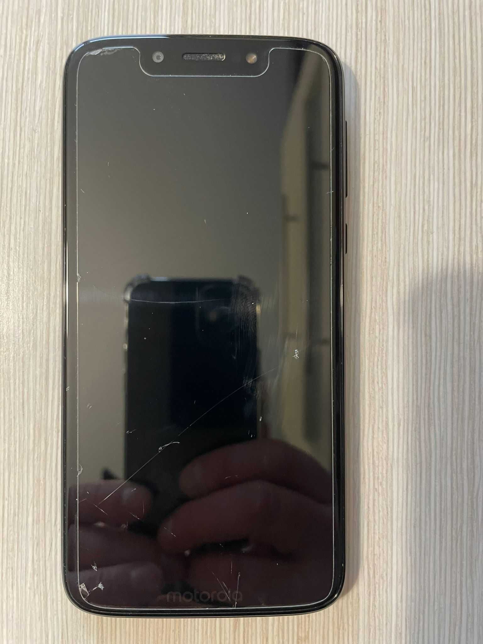 Motorola moto g7 play uszkodzona