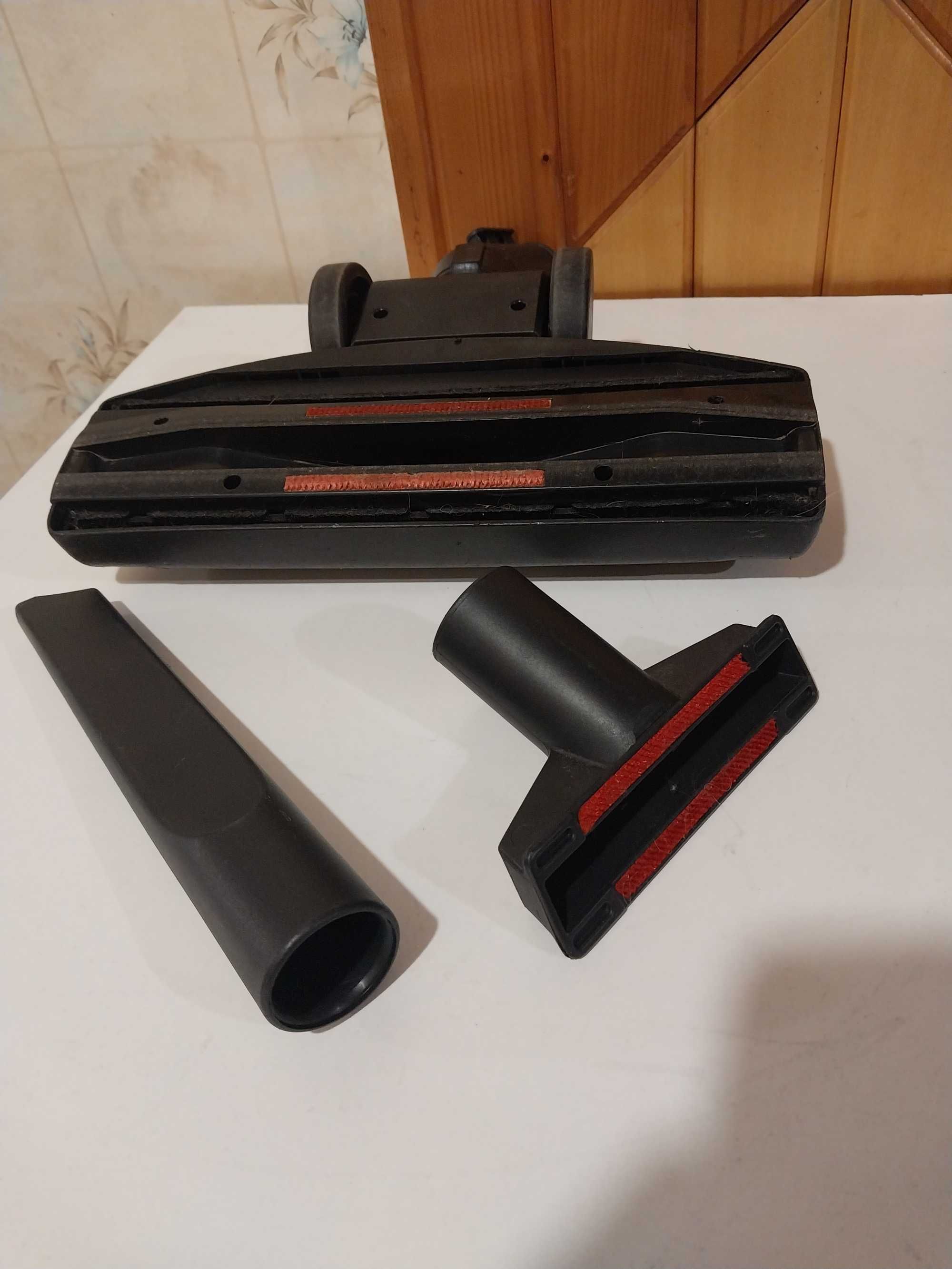 пылесос SAMSUNG VC07R302MVR