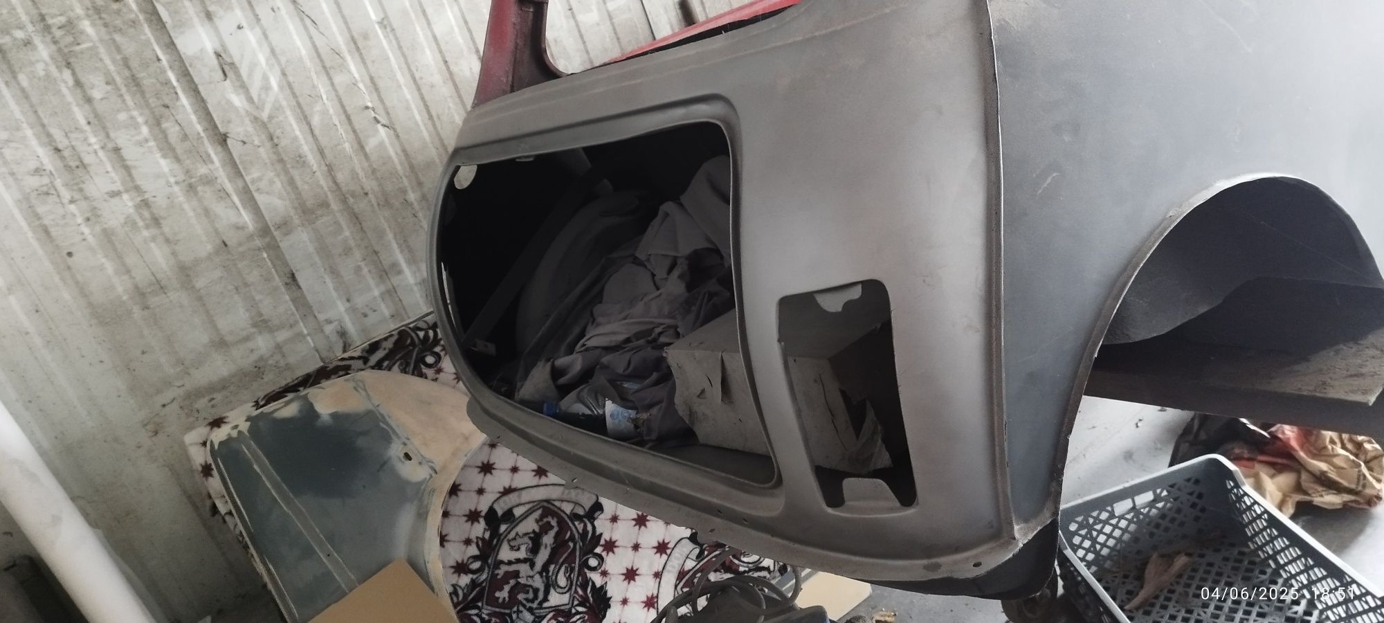 Mini de 1975 em fase de restauro