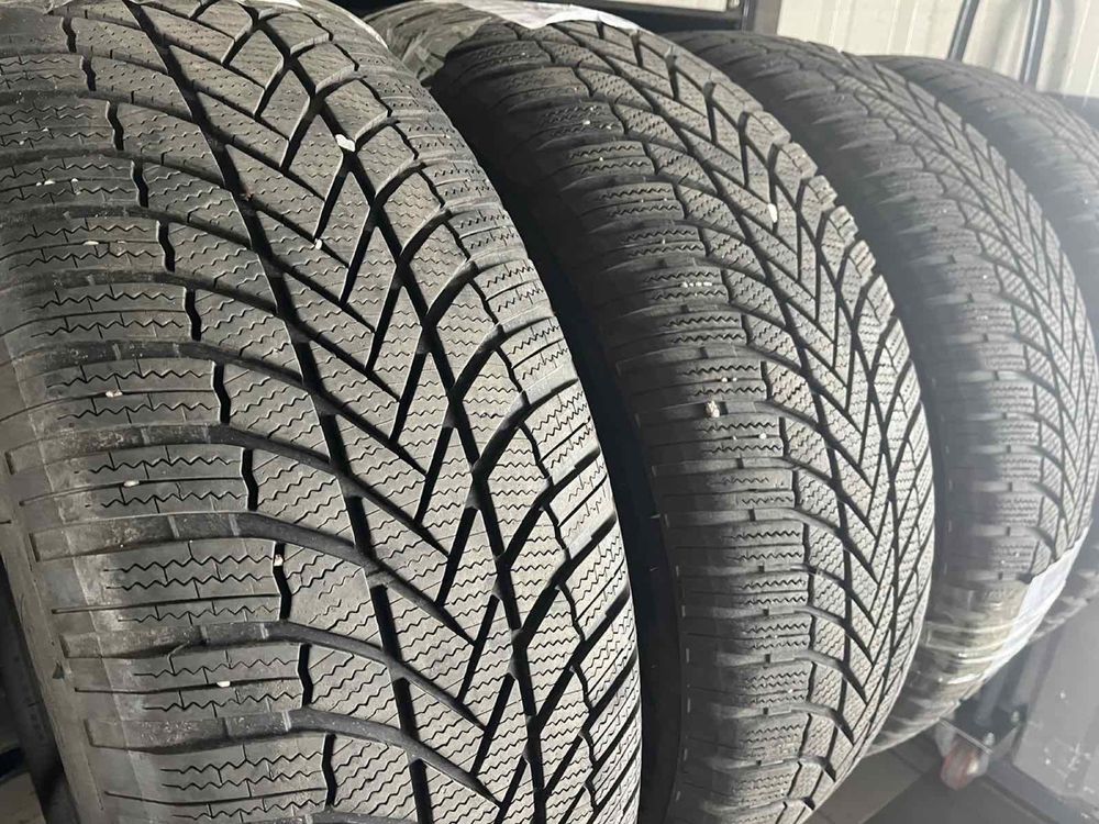 Продам зимову резину Bridgestone Blizzak LM005 265/65/18