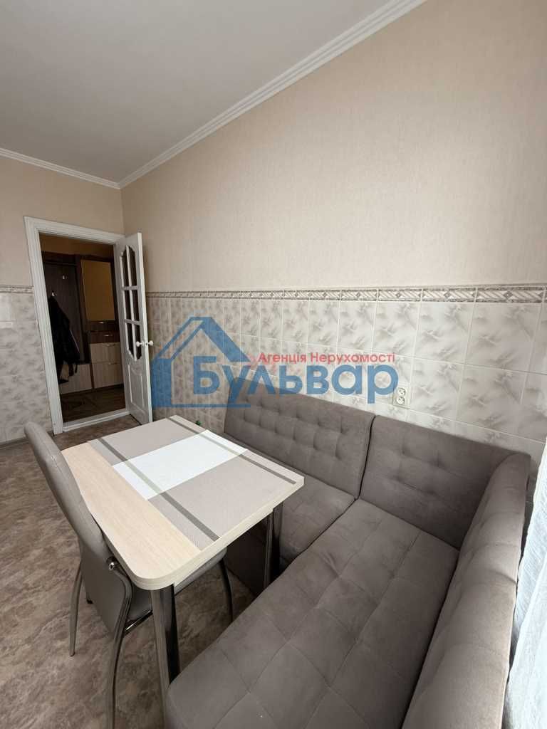 3к квартира, Левада, окремі кімнати, з косметикою, 8/9 поверх!