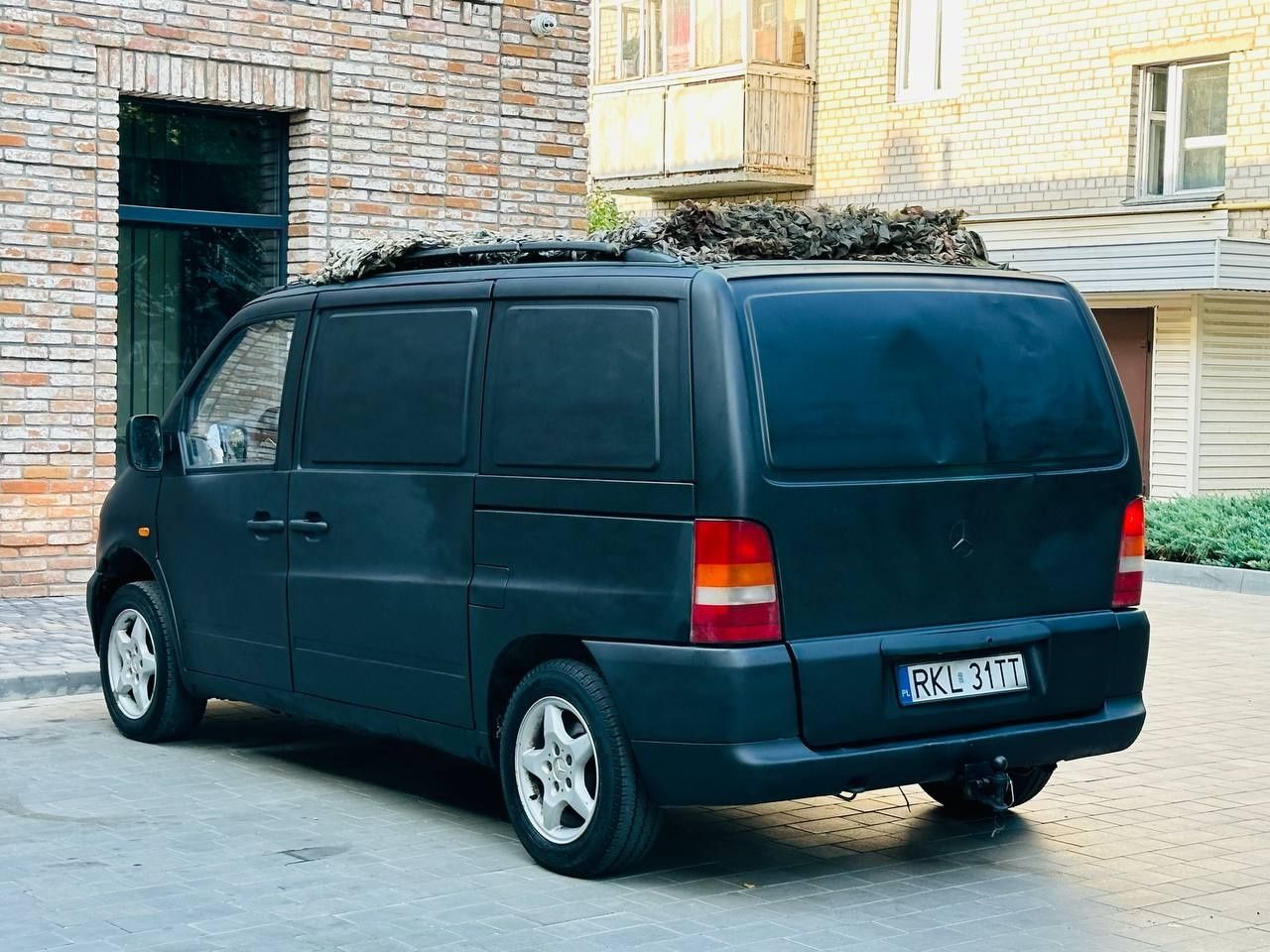 Продам автомобиль Мерс Vito 2,2 дизель
