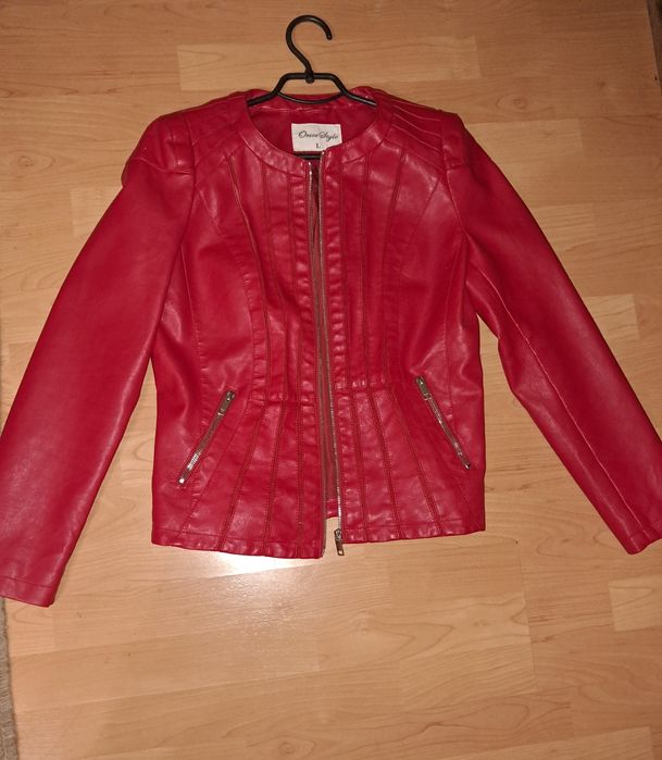 Піджак жіночий стильний