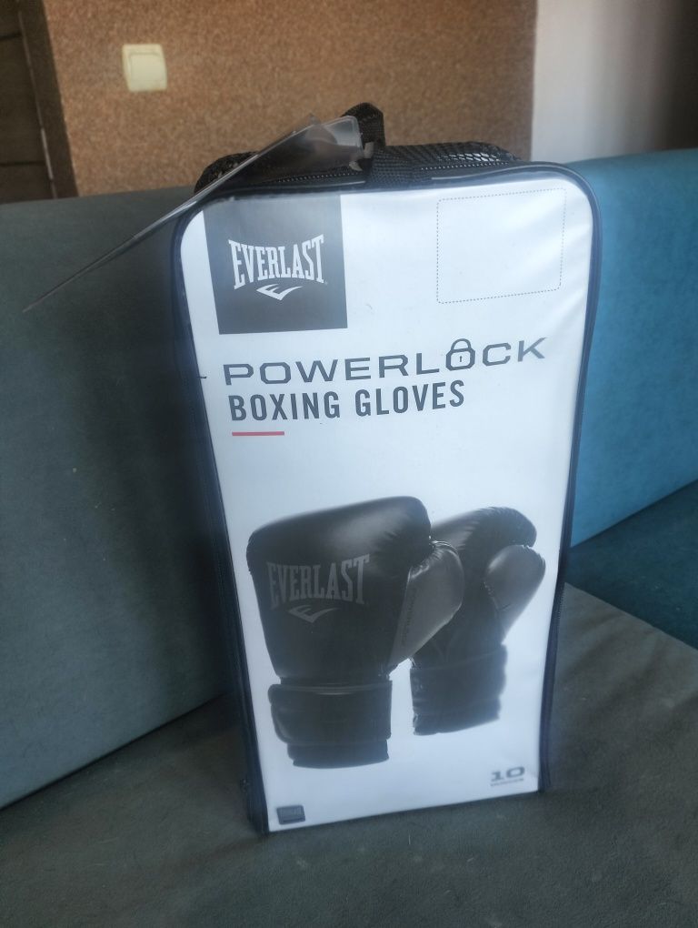Боксерські рукавички.Боксерские перчатки.Everlast Powerlock 2R. 10oz