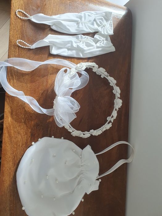 Sukienka komunijna Krespol 140 cm + dodatki