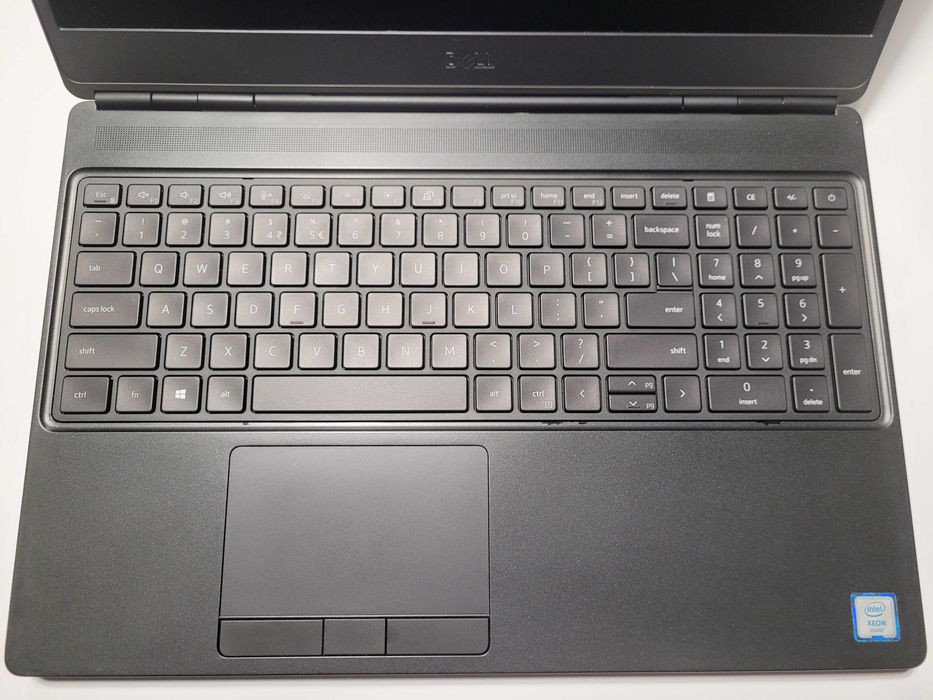 15"6 FHD Laptop Dell Precision 7550 Xenon / 32GB/ 1TB /NVidia Gwar./FV