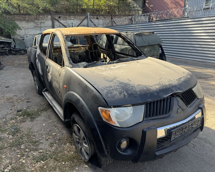 Разборка Шрот запчастини Mitsubishi L200  06-16 4D56-U