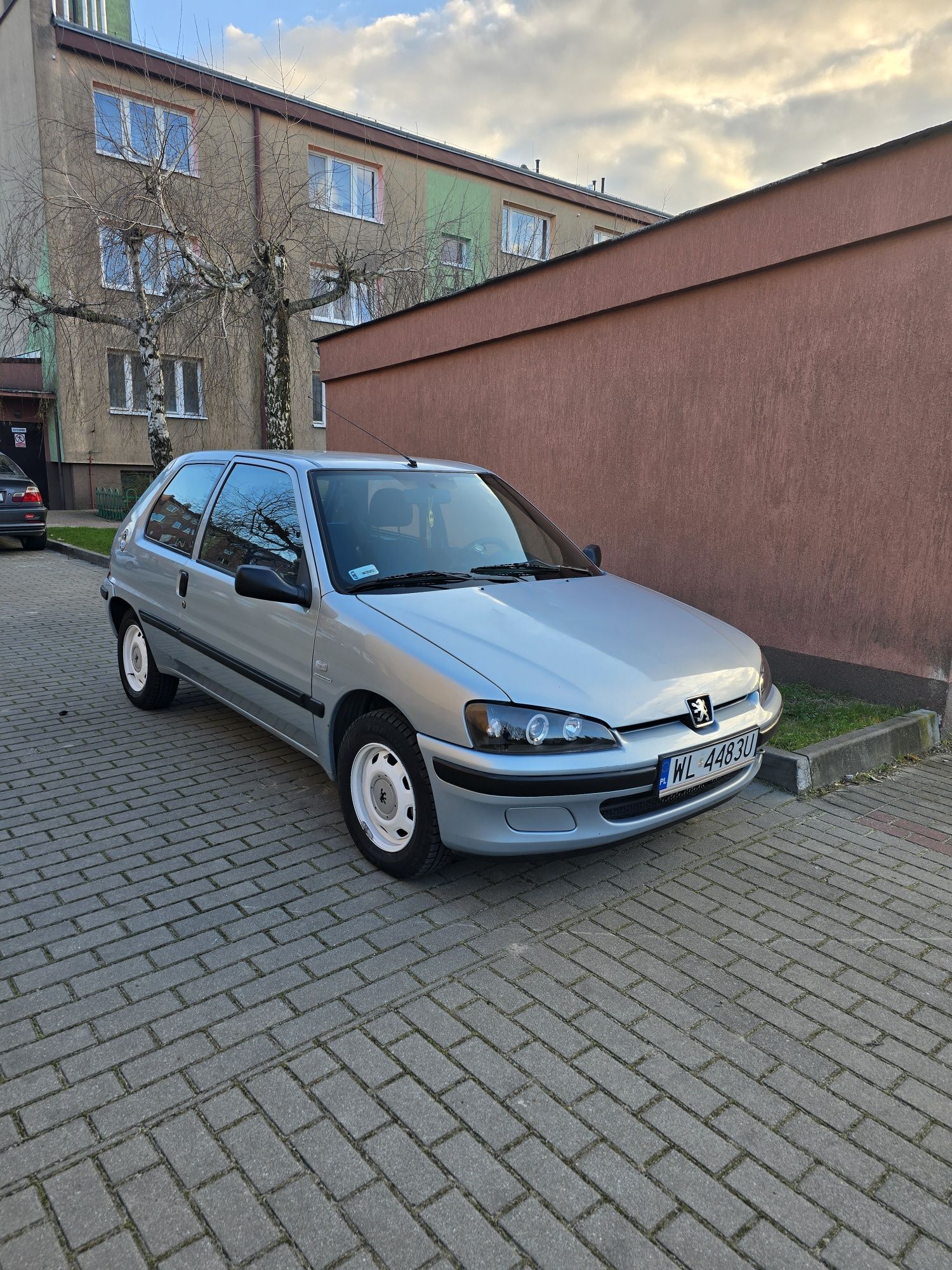 Peugeot 106 1.1 2000rok Doinwestowany