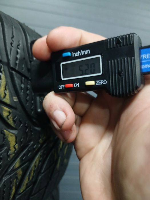 205 55 R16  GOODYEAR  Ultra Grip 8,Зимові шини БВ,Склад