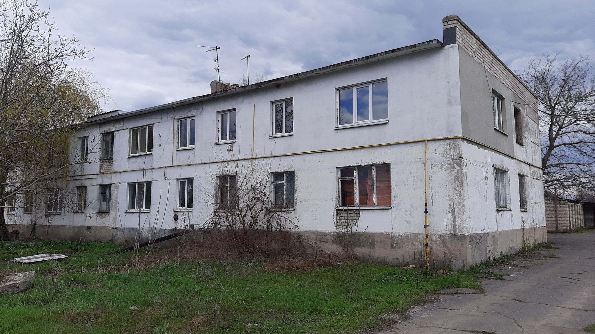 1-к квартира в с. Гречаные Поды, Широковского района.