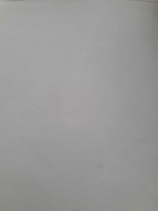 4 cadeiras em madeira e ecopele