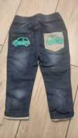 Jeans r.86 autka