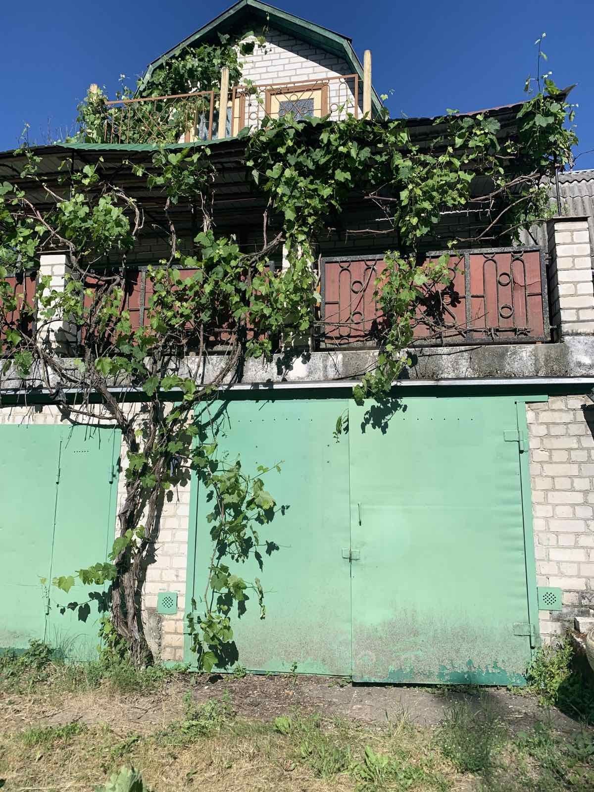 Будинок. Для пчеловодства ,фермерства  птаховодства та пчеловодства .П