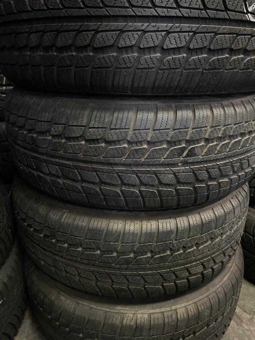 Opony zimowe215/60R17SUNNY
