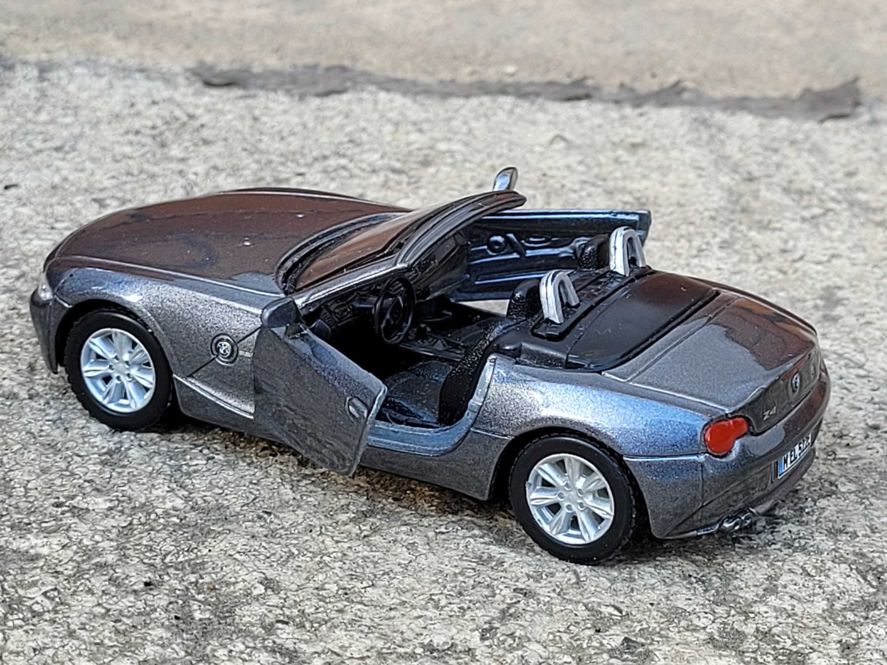 Kolekcja modeli BMW Z4 M Power Unikat 1:36 Maisto