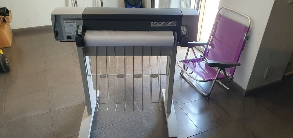 Plotter HP DesignJet T1100 + Guilhotina A3 Staples
