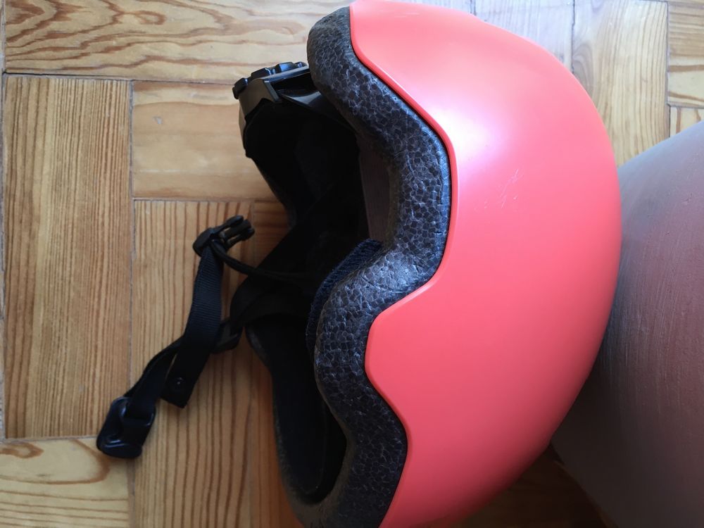 Capacete bicicleta/ trotinete criança S como novo