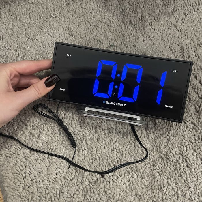 radiobudzik Blaupunkt CR7BK zegar