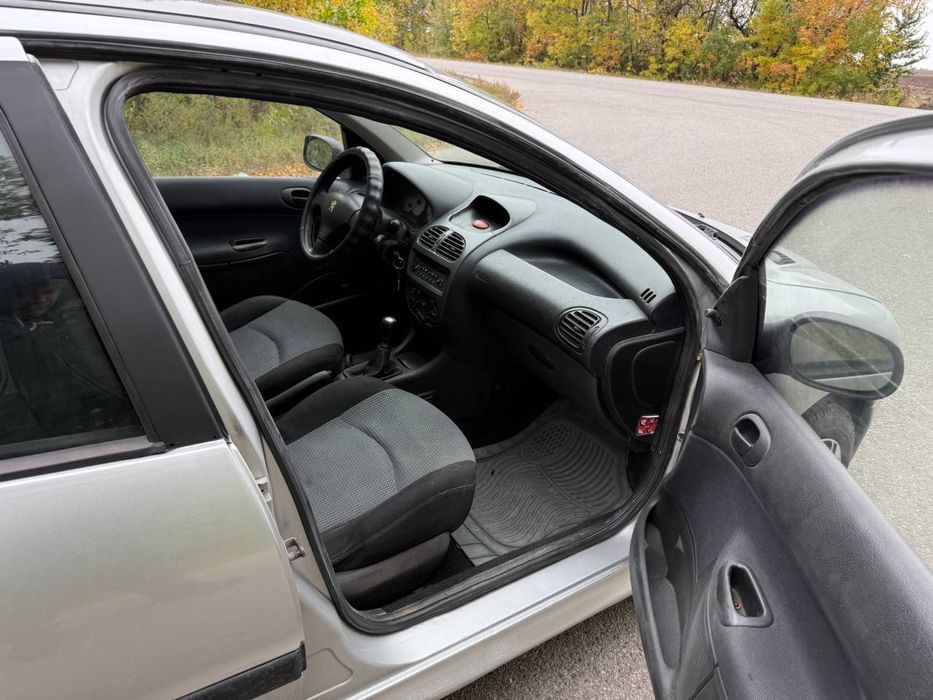 Продам Peugeot 206, Нове Гбо!