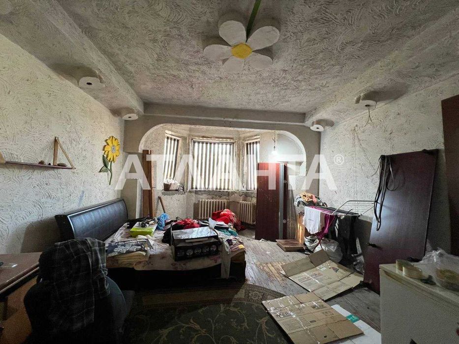 Продам 3-х ком.квартиру,  можно под коммерцию!