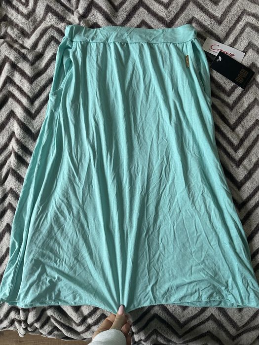 Nowa z metką spódnica damska
