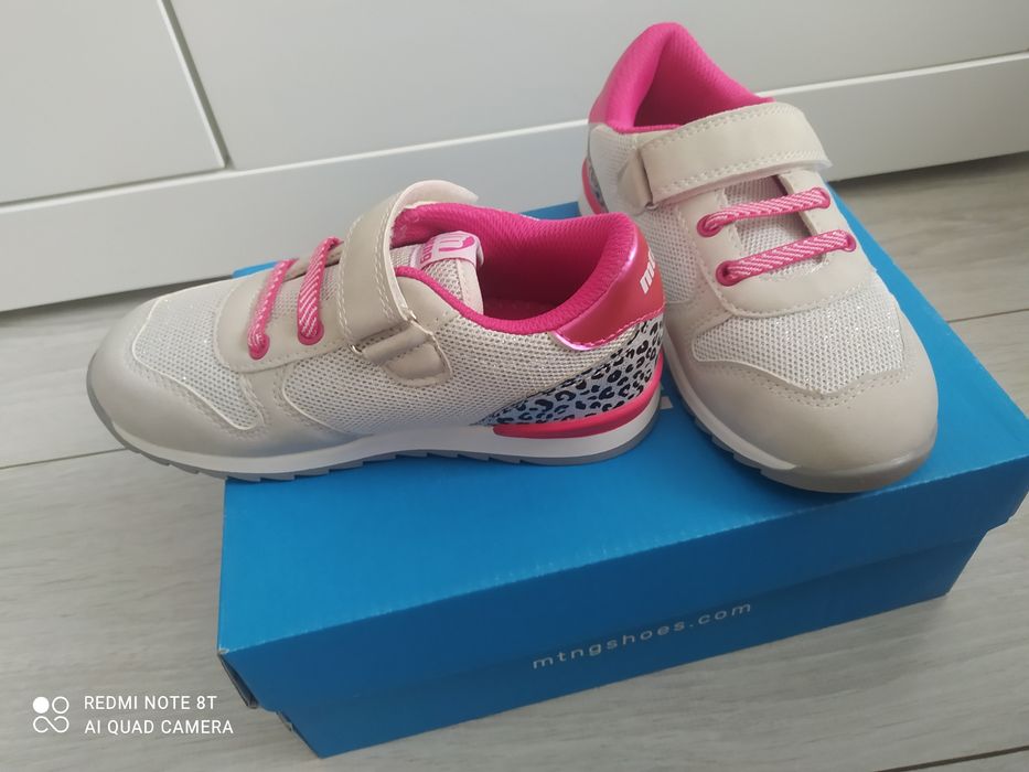 Buty adidasy dziewczynka