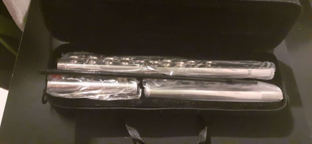 Flauta transversal orifícios fechados