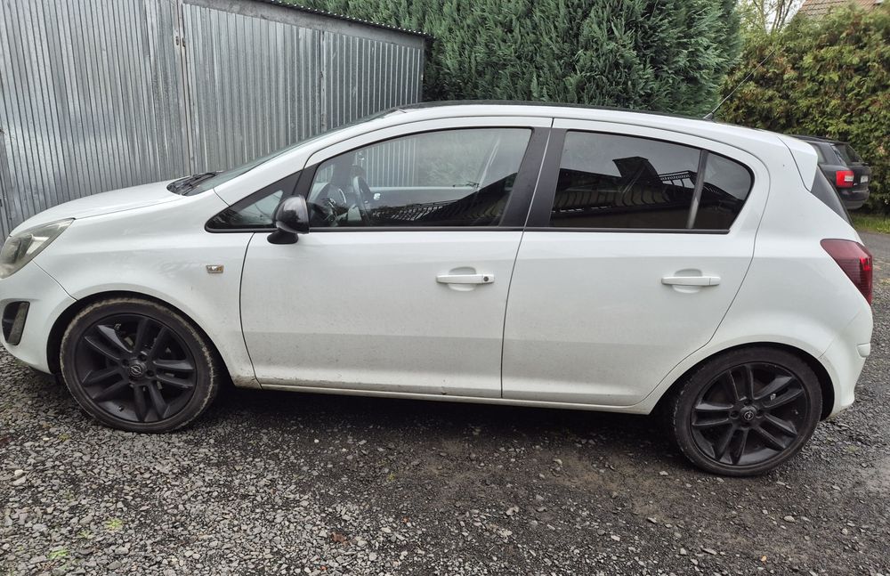 Opel Corsa 1.4 benzyna