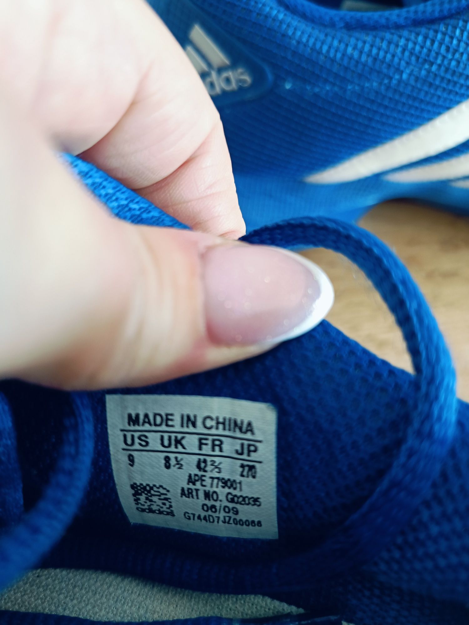Buty adidas Stabil niebieskie 42 i 2/3