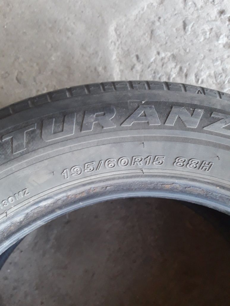 Продам резину195/60/15