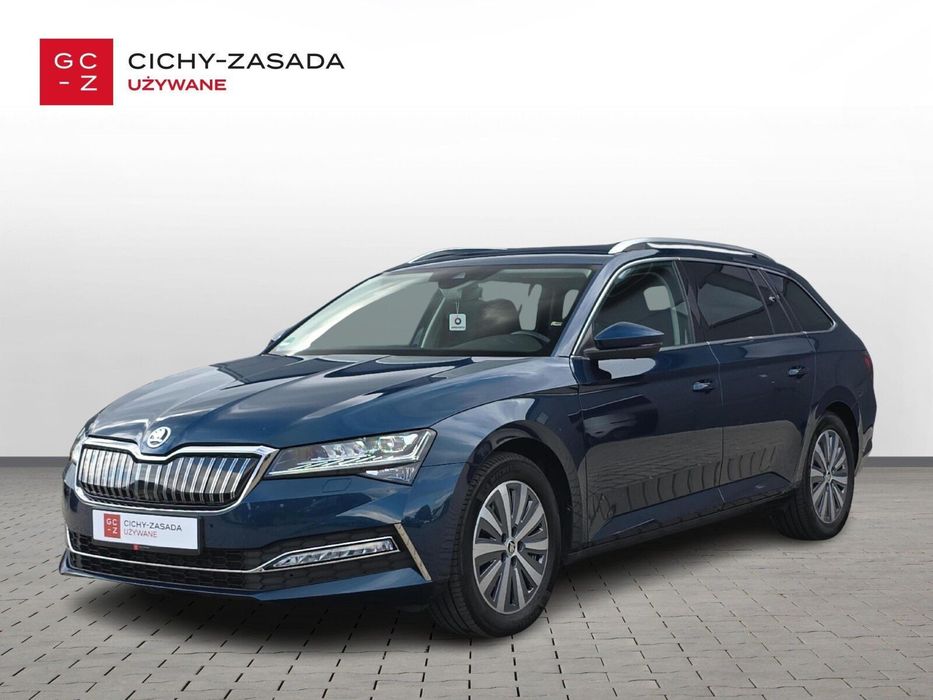 Skoda Superb 1.4TSI Plug-In Hybrid FV23% DSG Style Kamera 360 DCC EL- Hak EL-Fotele